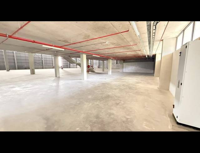 4,788M² WAREHOUSE TO LET IN GLEN ANIL